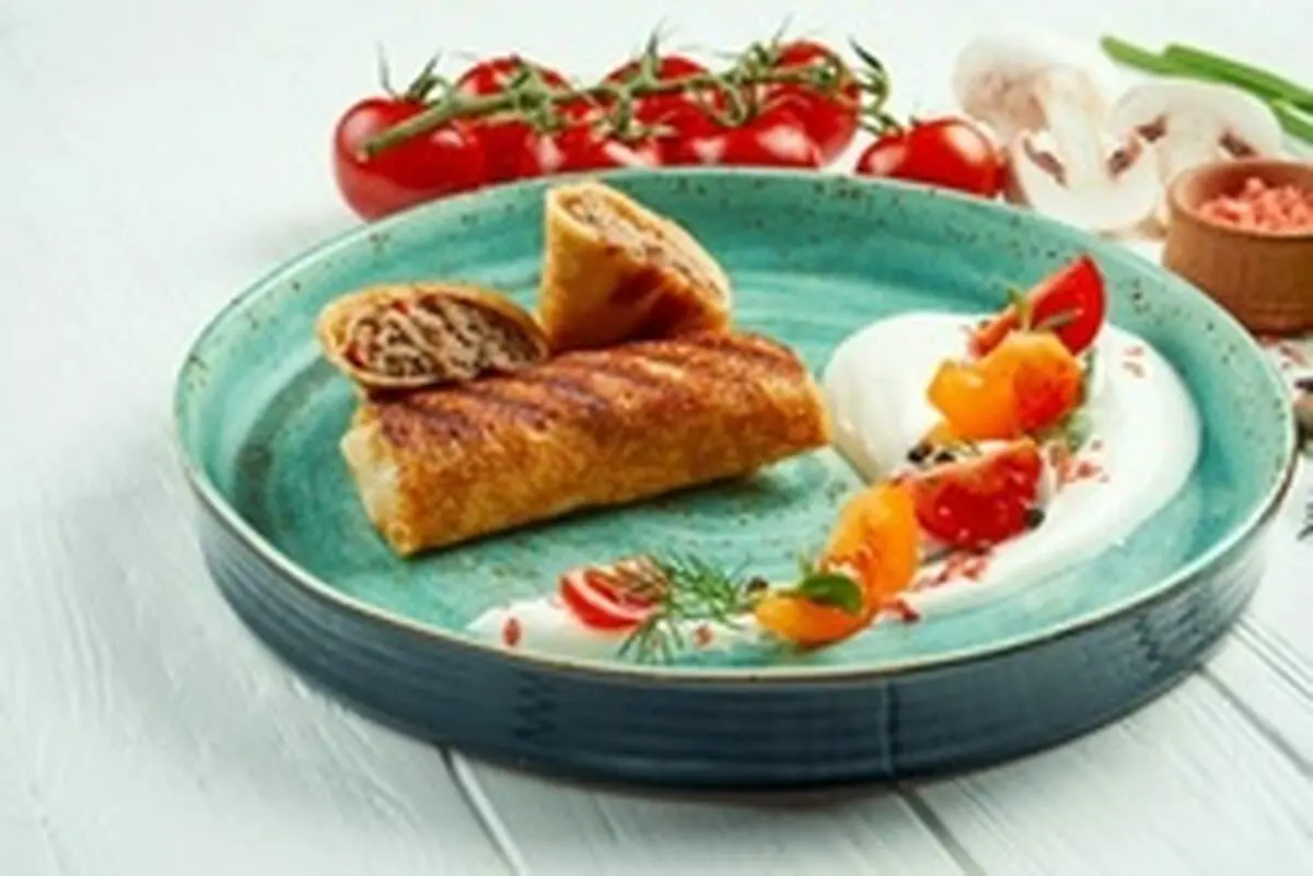 طرز تهیه کرپ گوشت و قارچ پیتزایی رول سوخاری