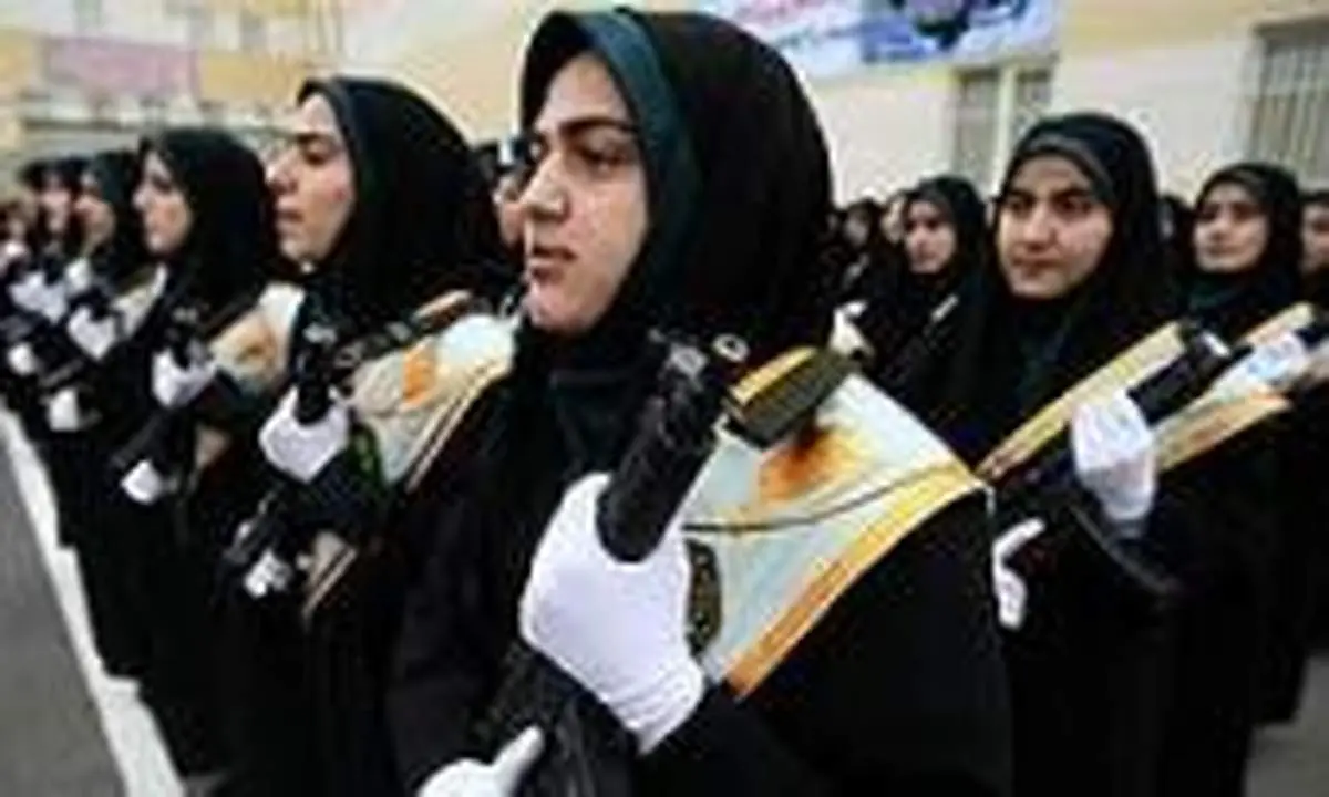 فرمانده دانشگاه علوم انتظامي: پليس زن بايد براي انجام مأموريتهاي مختلف تربيت شود