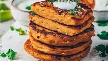طرز تهیه پنکیک سیب زمینی و عدس