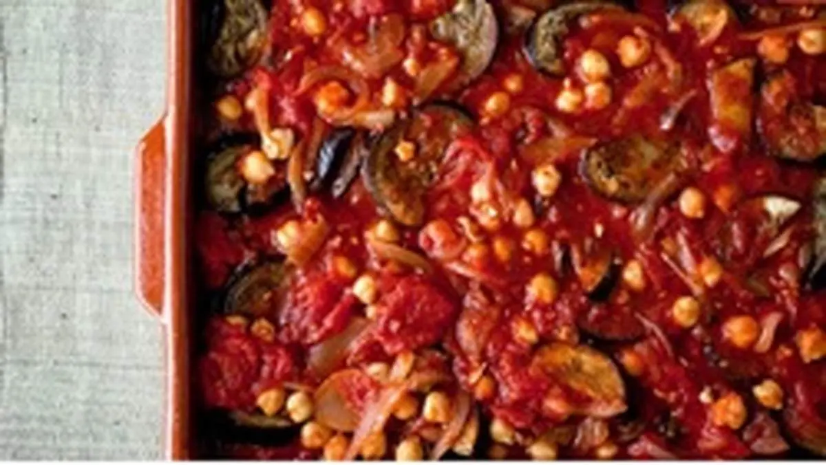 طرز تهیه خوراک گوجه و بادمجان شمالی