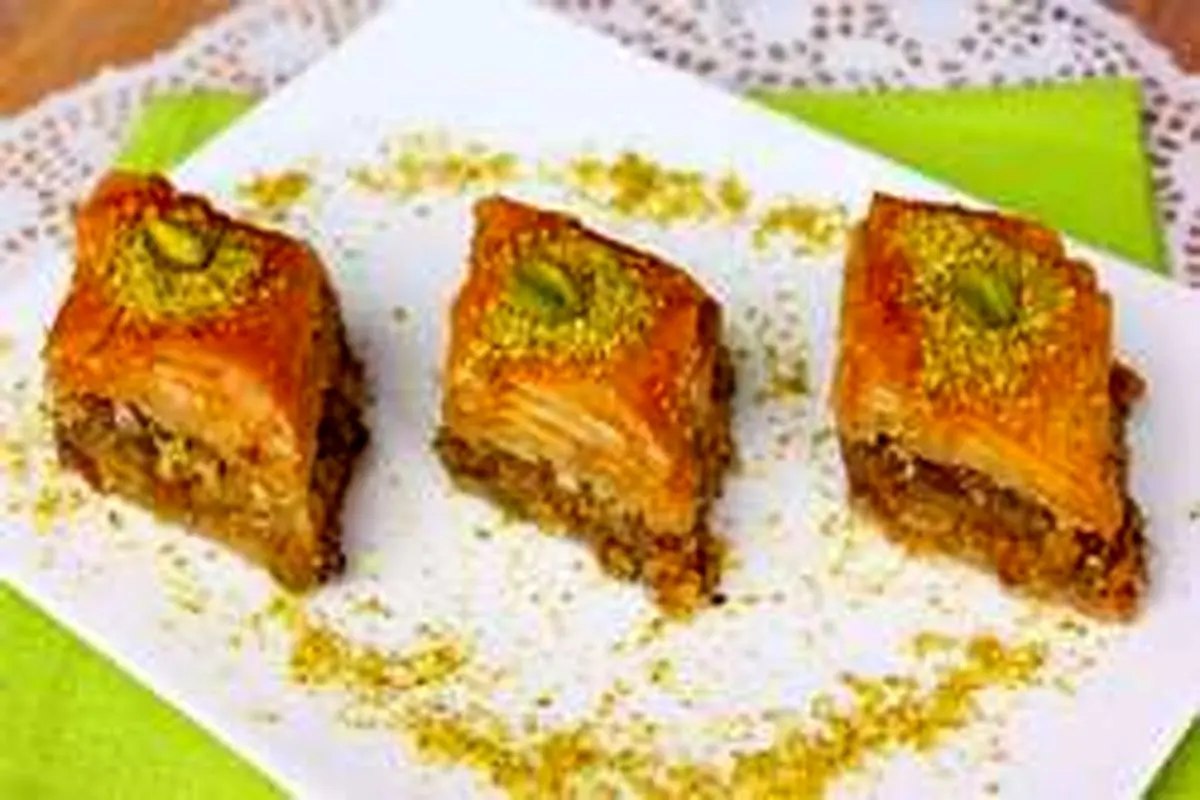 طرز تهیه باقلوا یزدی