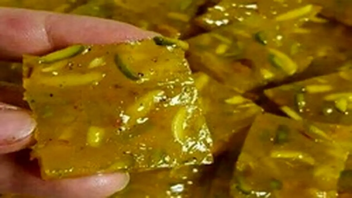 طرز تهیه حلوا مسقطی شیرازی مجلسی