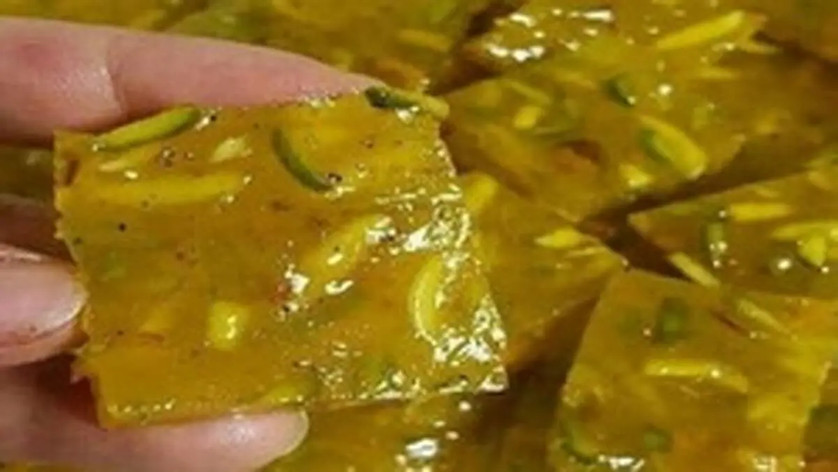 طرز تهیه حلوا مسقطی شیرازی مجلسی