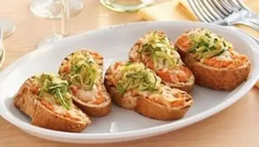 طرز تهیه بروشتای پنیر چدار