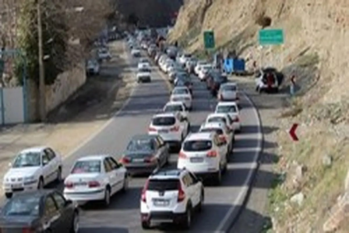 ترافیک سنگین در محور چالوس/ تردد موتورسیکلت در جادههای شمال و تهران-مشهد ممنوع شد