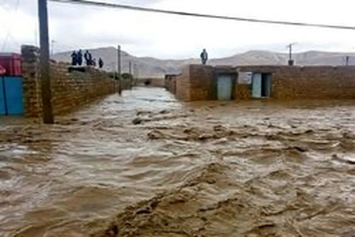 سیلاب در هرسین کرمانشاه با ۲۰ دقیقه بارش + فیلم