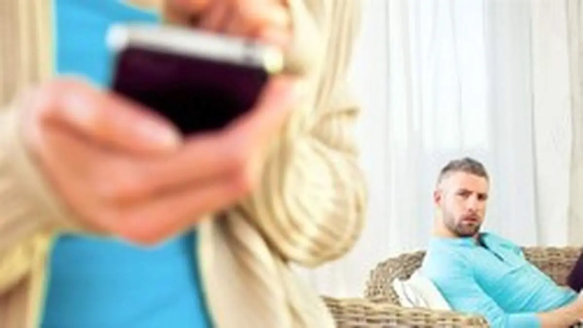 ازدواج با همسن درست است یا خیر؟