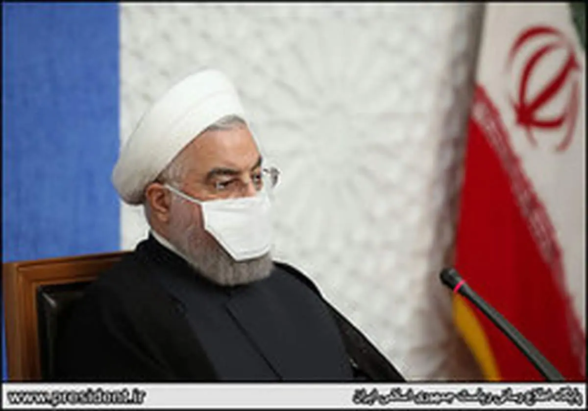روحانی ماسک حاشیهساز را کنار گذاشت! + عکس