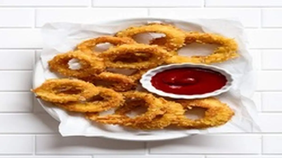 طرز تهیه حلقه پیاز سوخاری ترد و خوشمزه