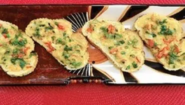طرز تهیه پیتزای پنیر فتا بدون نیاز به فر