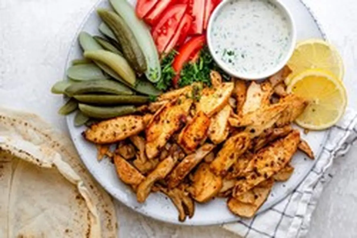 طرز تهیه ساندویچ شاورما مرغ بسیار لذیذ