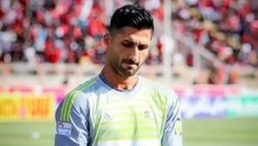 رشید مظاهری پیراهن استقلال را به تن کرد + عکس