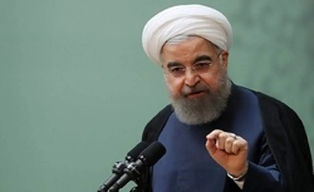 نماینده اراک: روحانی از مجلس رای کفایت نمی‌گیرد