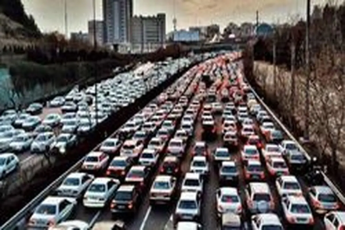 ترافیک سنگین در محور چالوس و تهران - کرج