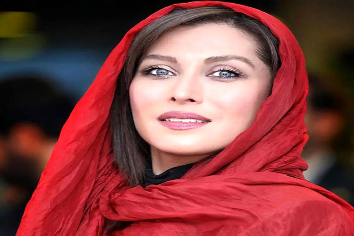 واکنش مهتاب کرامتی به سوال مجری درباره راز جوانیاش + فیلم