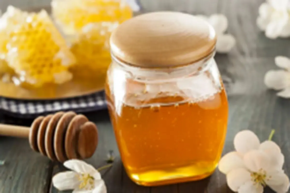 خواص شگفت انگیز عسل برای سلامت افراد