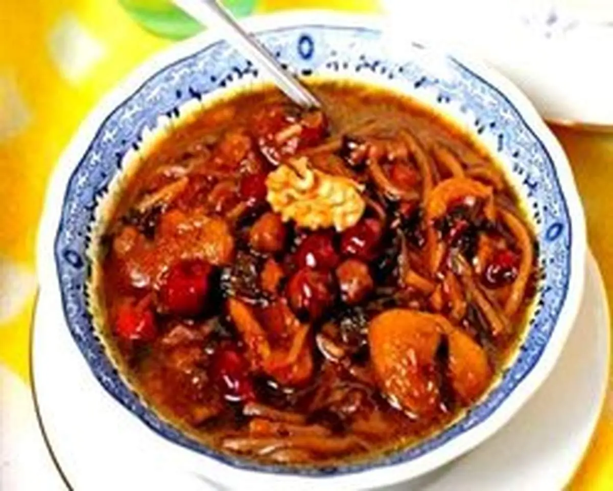 طرز تهیه خورش زغال اخته