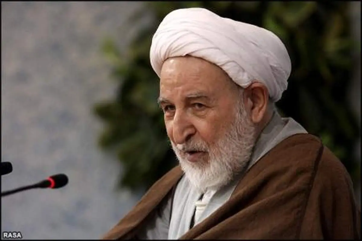 آیت‌الله یزدی: ولی مطلق فقیه در تصمیمات خود هیچ‌گاه اشتباه نمی‌کند