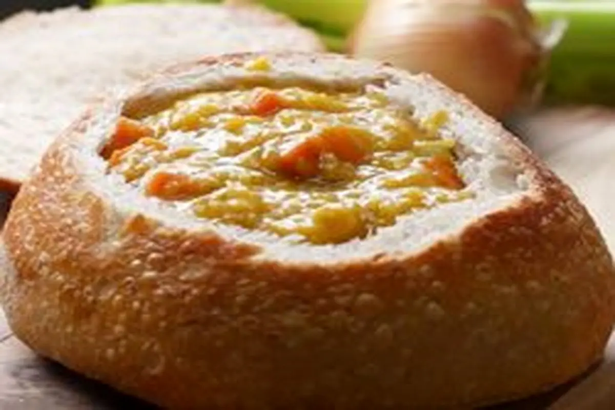 طرز تهیه سوپ سبزیجات در کاسه نان + فیلم