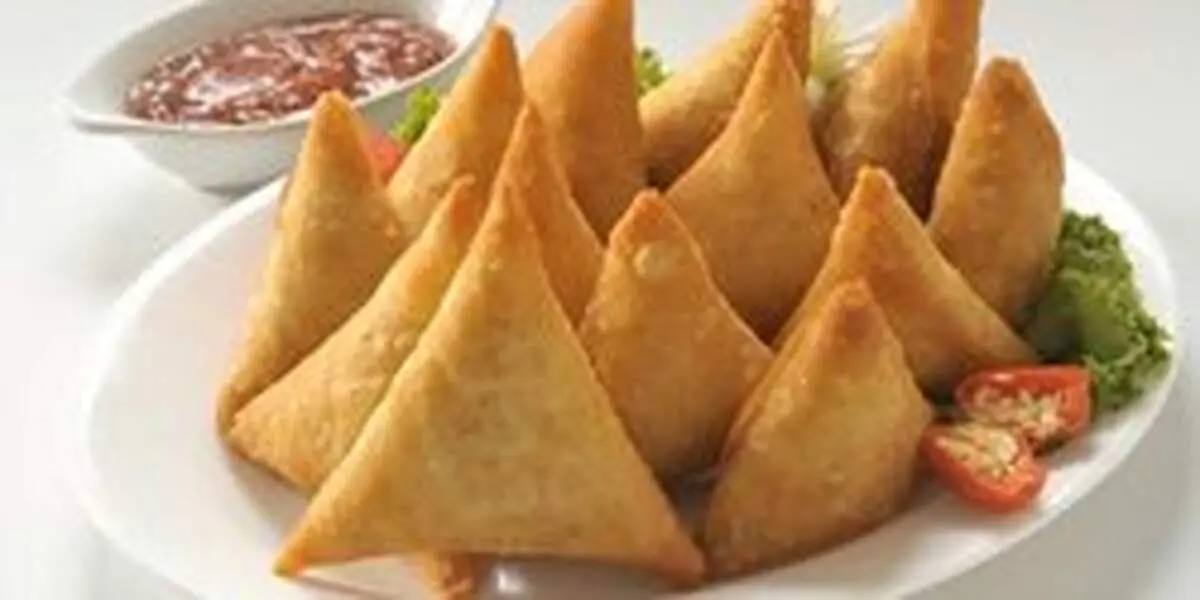 طرز تهیه سمبوسه مرغ و قارچ خوشمزه