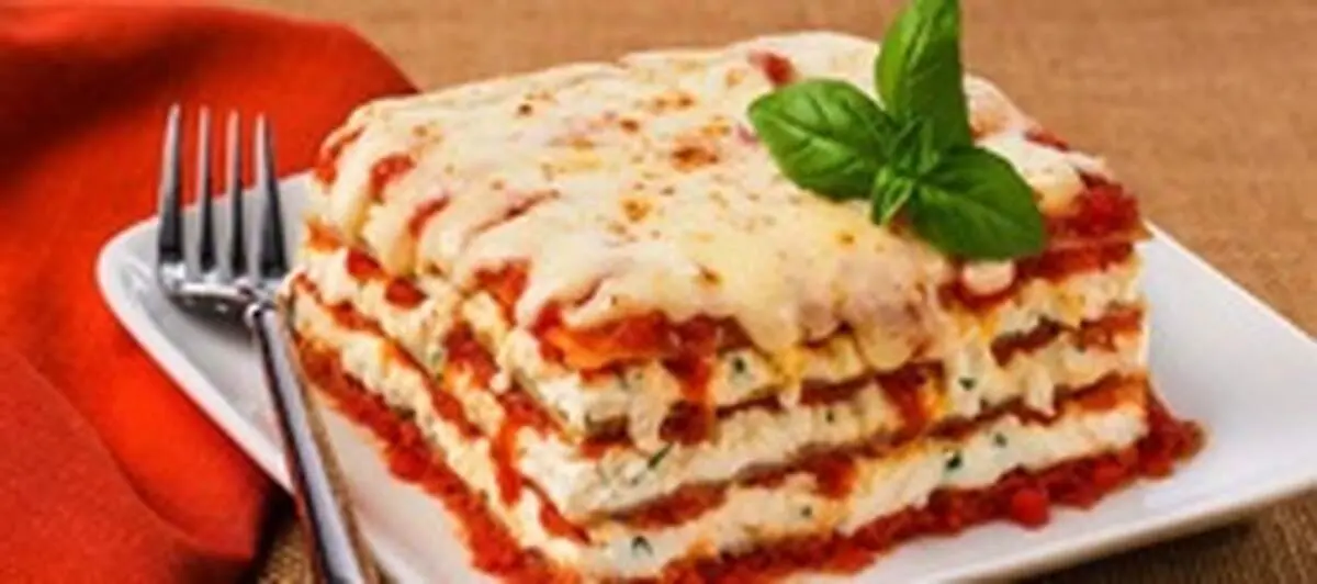 طرز تهیه لازانیای آسان و حرفه ای با چهار نوع پنیر