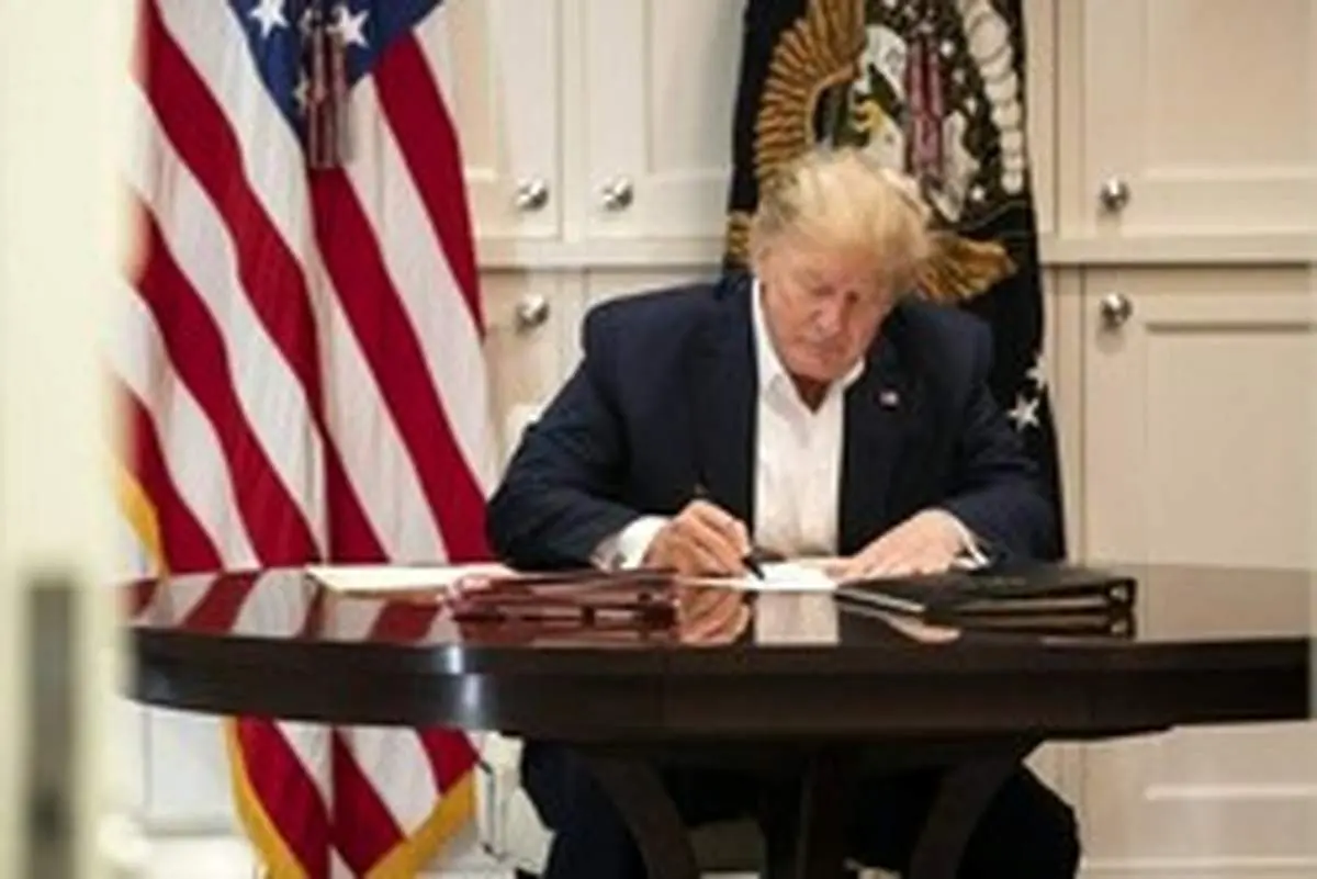 خشونت وحشیانه پلیس در مقابله با مخالفان ترامپ+فیلم