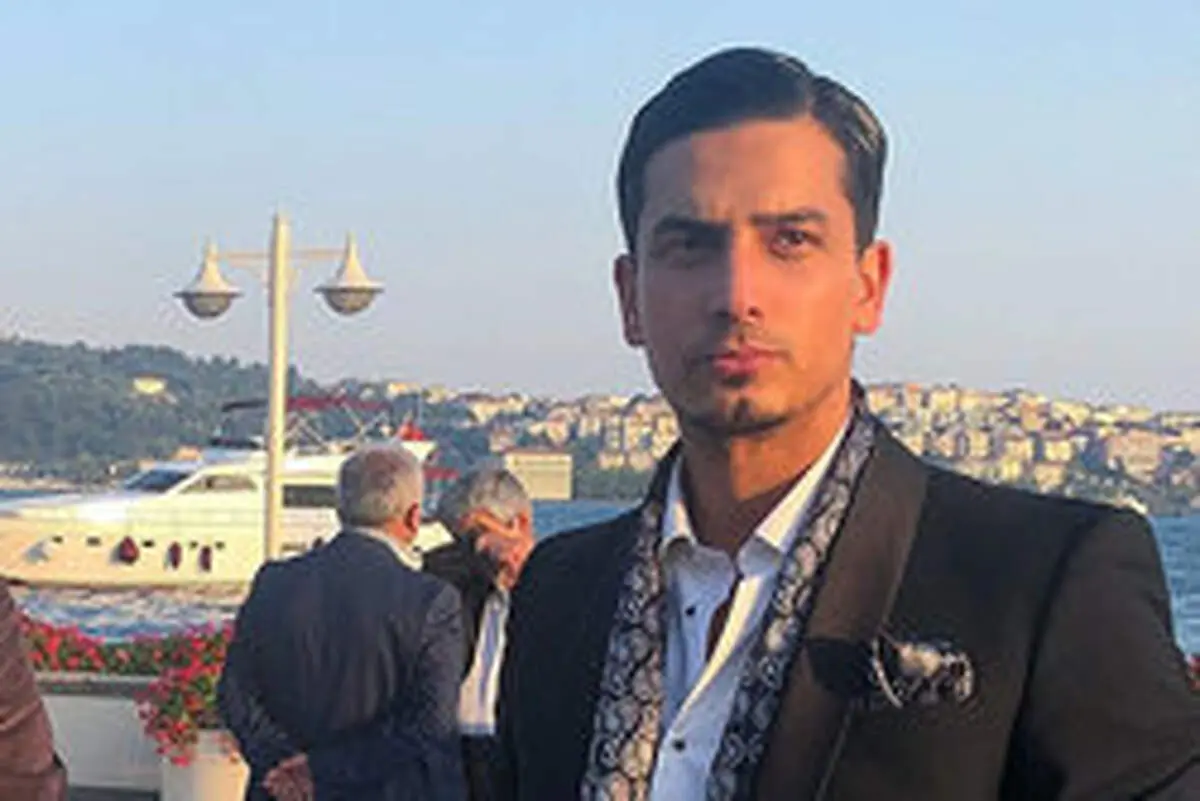 پسر معاون جنجالی احمدی‌نژاد خواننده شد+ فیلم