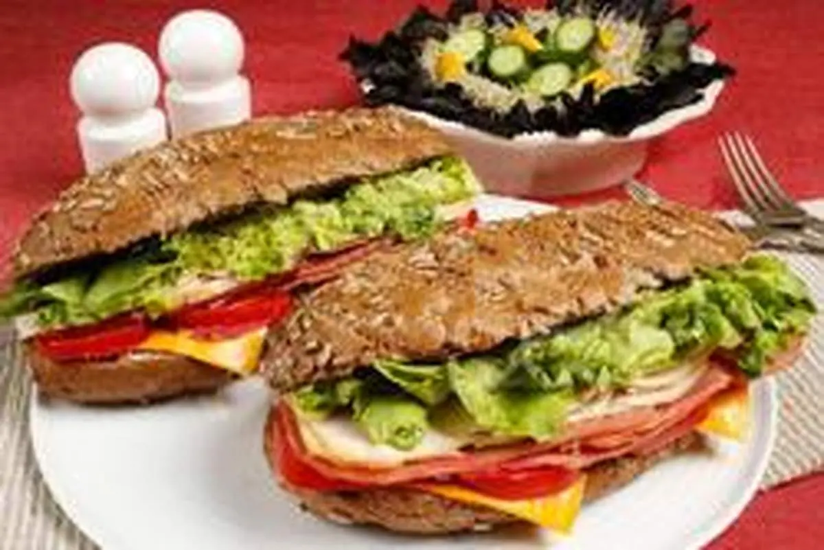 طرز تهیه ساندویچ ژامبون و پنیر + فیلم