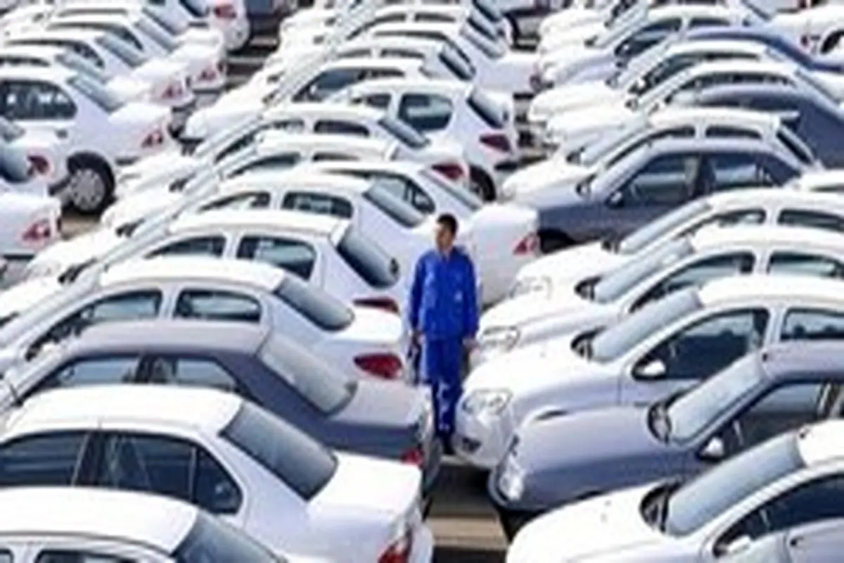تداوم کاهش قیمت خودرو در بازار/ پراید ۱۱۰ میلیون تومانی هم فروش نمی‌رود