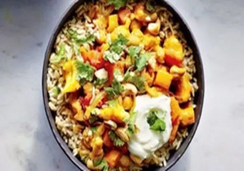 غذای گیاهی مقرون‌به‌صرفه؛ کاری سبزیجات با نان یا برنج