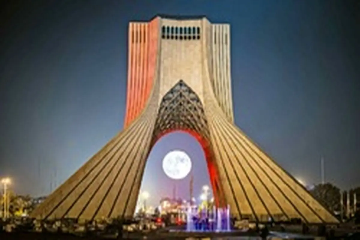 معرفی ترین‌های تهران، از اولین آسمانخراش تا کوچک‌ترین چایخانه جهان