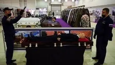 مراسم رونمایی از لباس های تشییع جنازه شیک