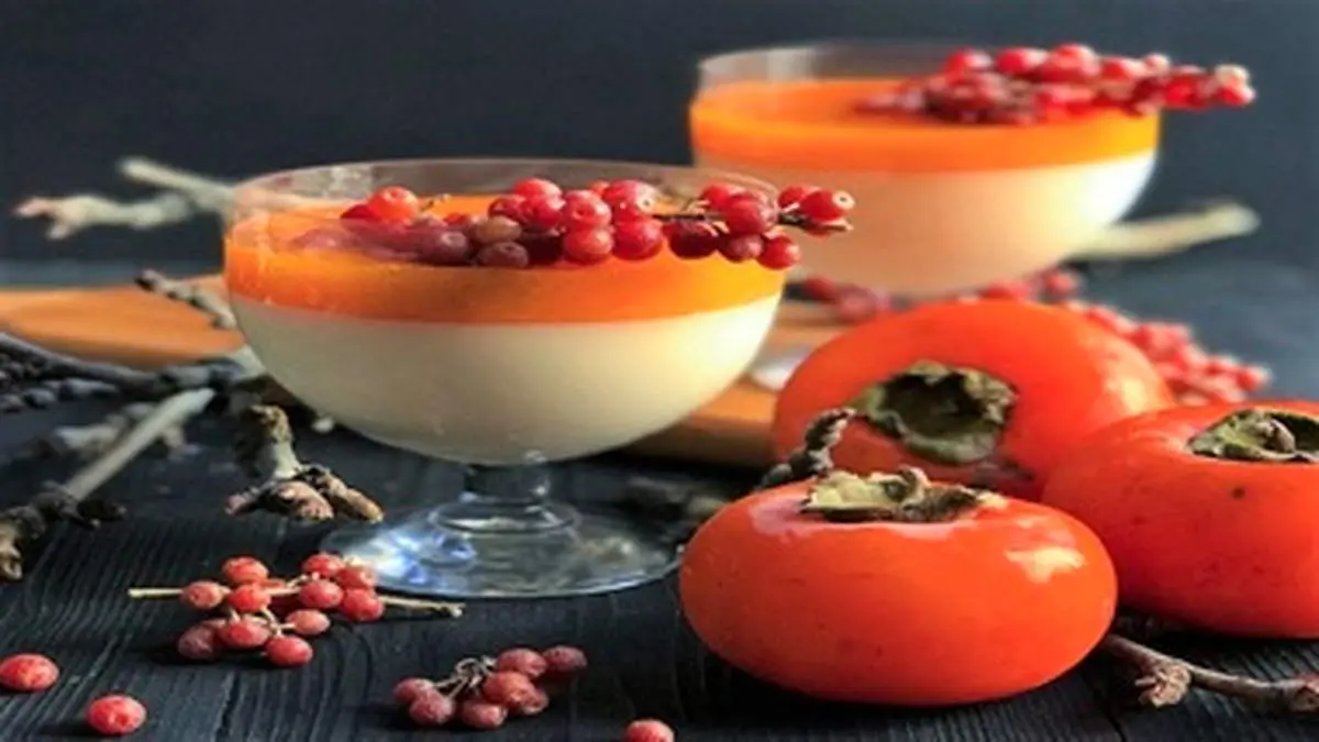 طرز تهیه دسر خرمالو پاناکوتا با شیر و خامه