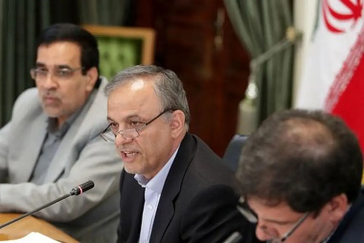 رزم حسینی: تامین و تخصیص ارز در اولویت است