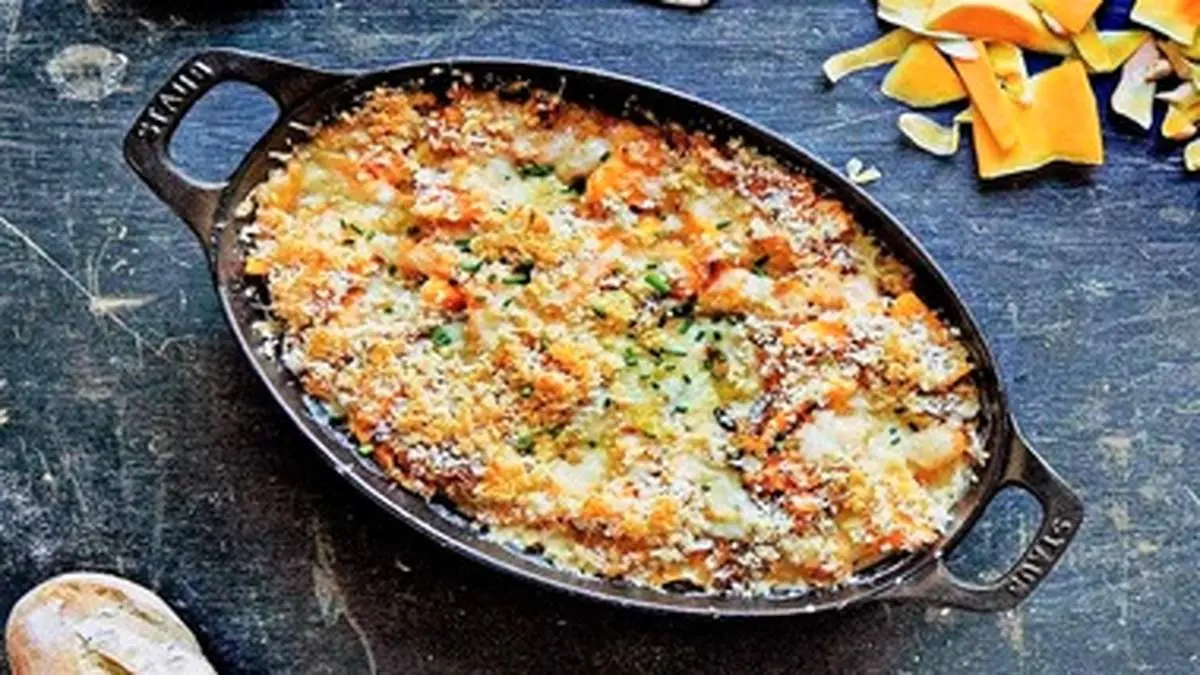 طرز تهیه گراتن مرغ و قارچ با پنیر، در فر و بدون فر