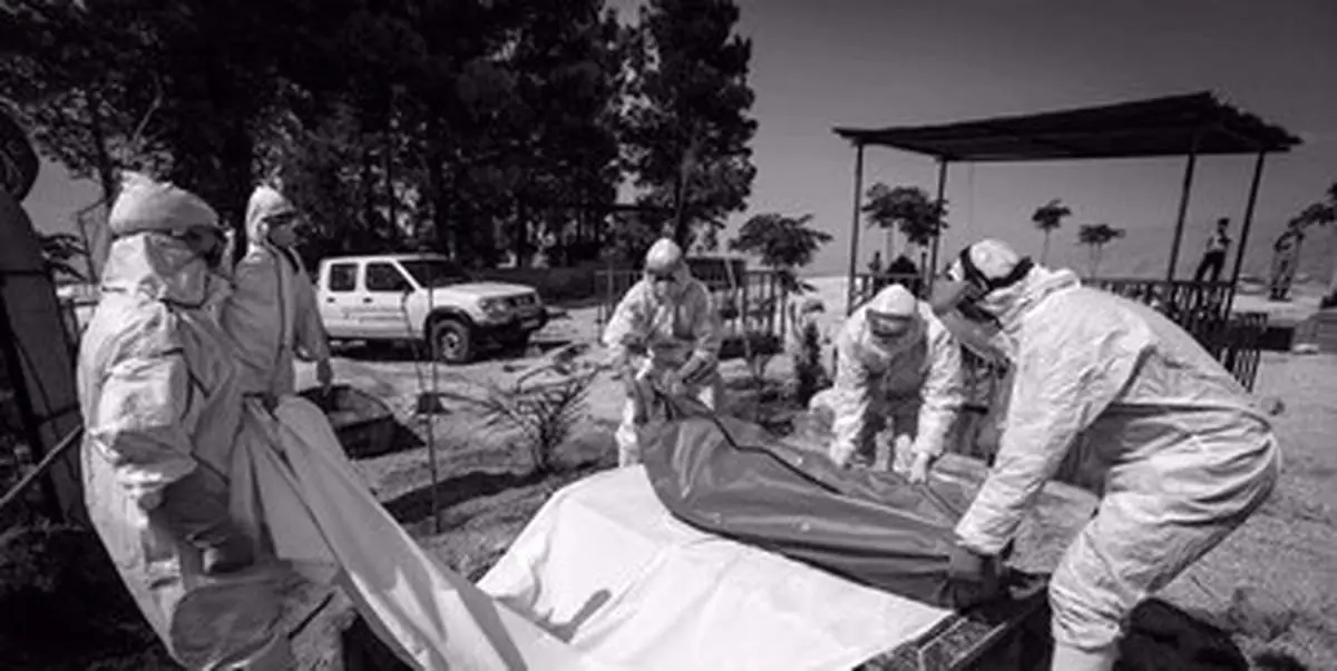 سیاه ترین روز کرونا در ایران با فوت ۴۳۴ هموطن/ ۵۲۴۴ بیمار در ICU بستری هستند
