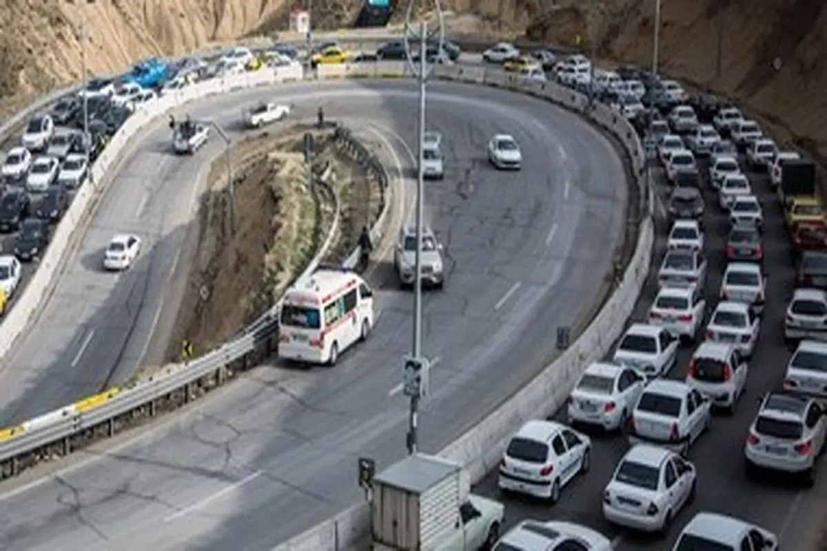ترافیک سنگین در هراز و فیروزکوه‌/ ممنوعیت تردد موتورسیکلت در جاده‌های شمال
