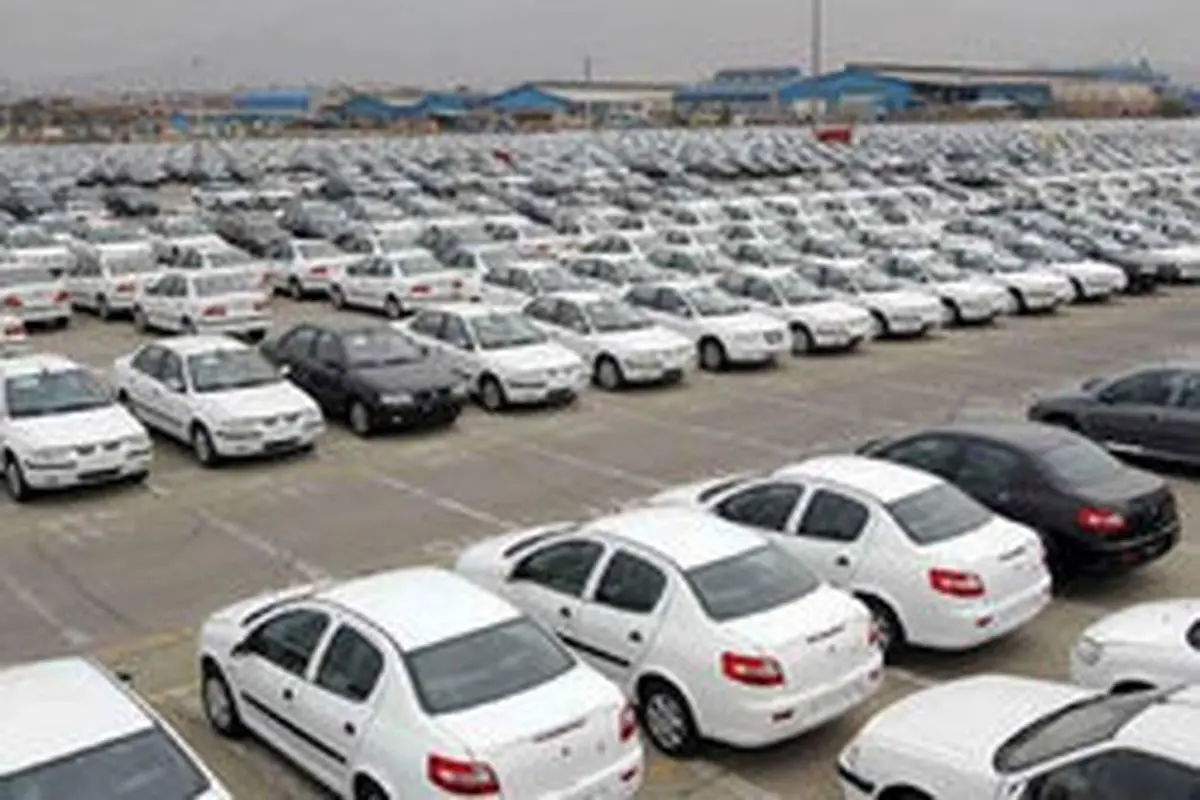 آخرین قیمت‌ها در بازار خودرو/ بهای۲۰۷ اتوماتیک ۱۹ میلیون تومان کاهش یافت