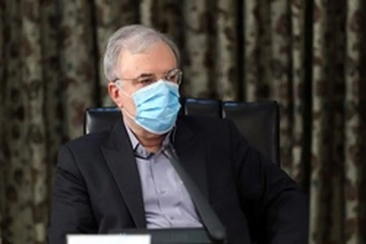 وزیر بهداشت: تصمیمی برای تعطیلی حرم‌ها نگرفته‌ایم