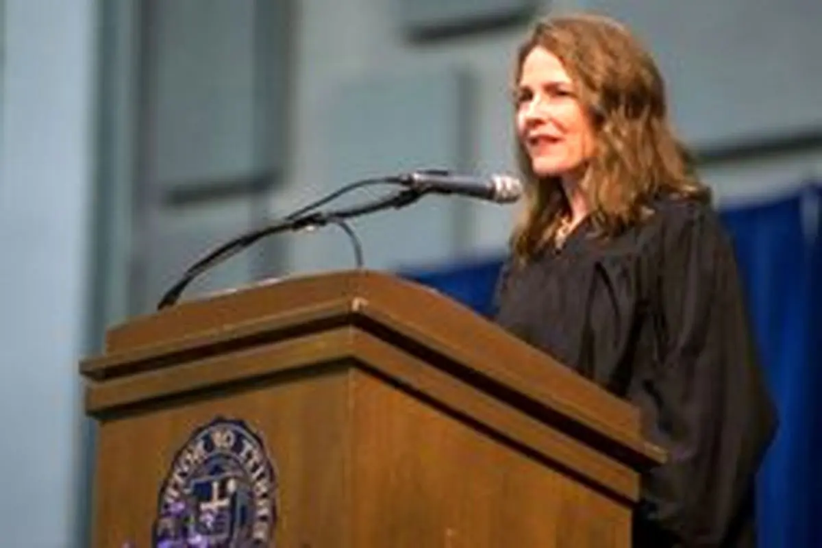 مجلس سنا قاضی«امی بارت» را برای دیوان عالی آمریکا تأیید کرد