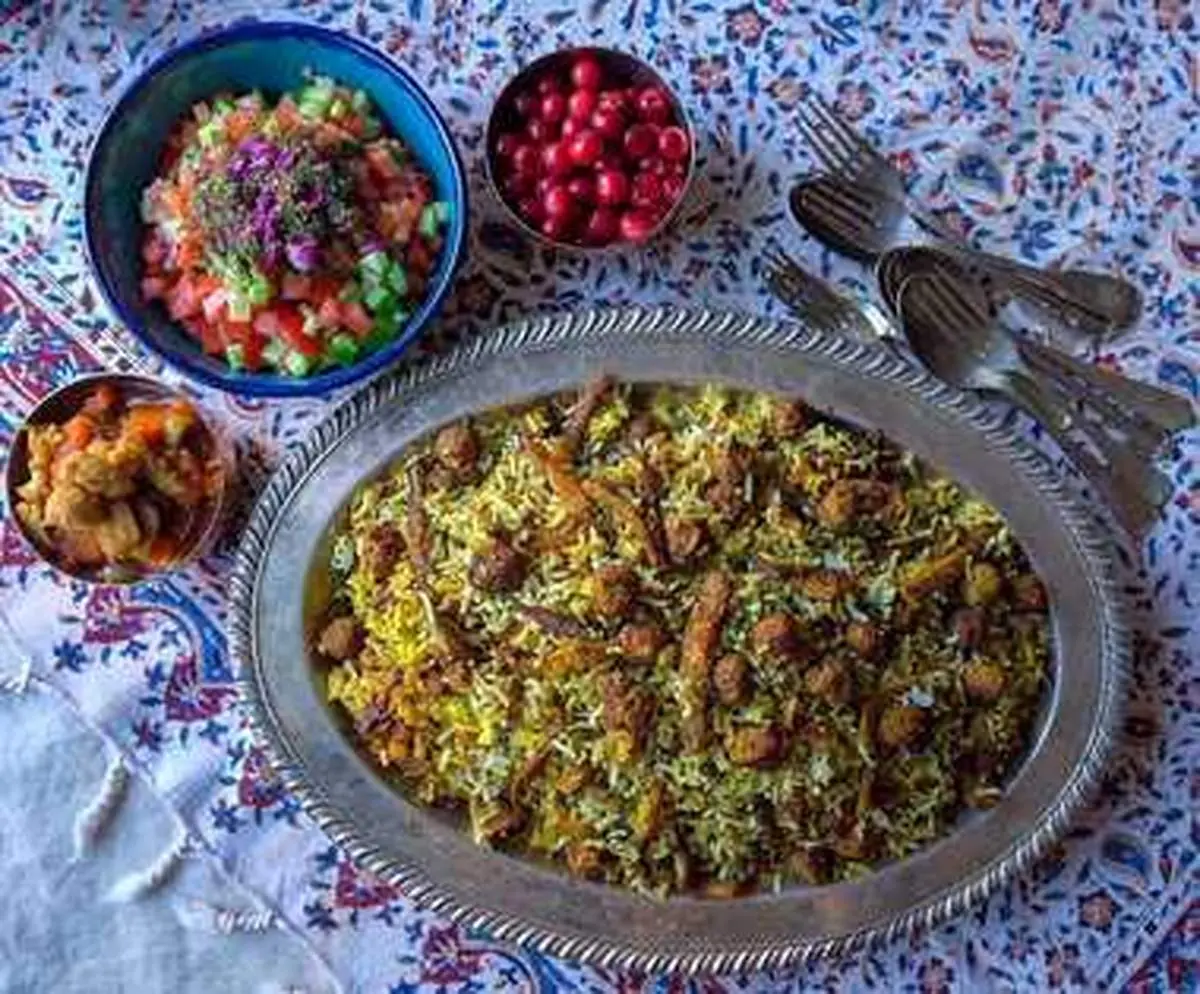 طرز تهیه کلم پلو شیرازی و تهرانی با گوشت و مرغ