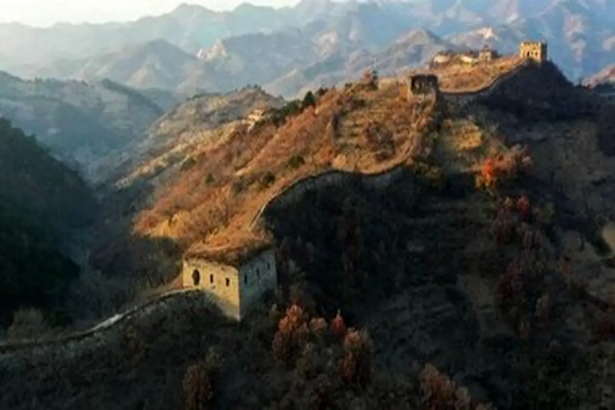 مناظر پاییزی دیوار چین