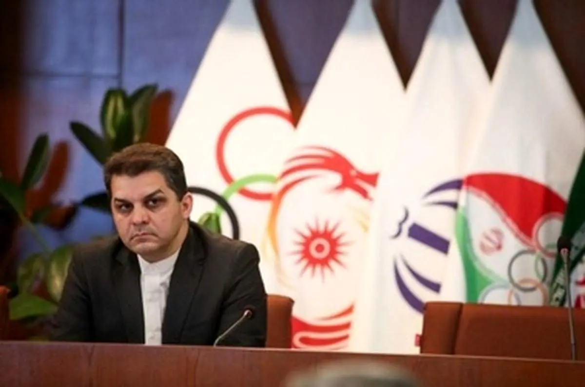احمدی به کرونا مبتلا شد