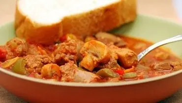 طرز تهیه خورش قارچ و تخم مرغ