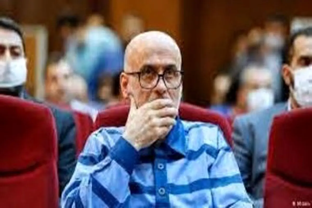 منبع آگاه: ادعای طبری در مورد بازداشتش داستانسرایی است