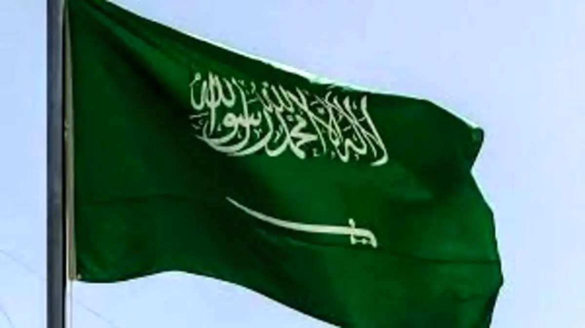وقوع حریق در انبار سوخت در شمال جده در پی حمله تروریستی