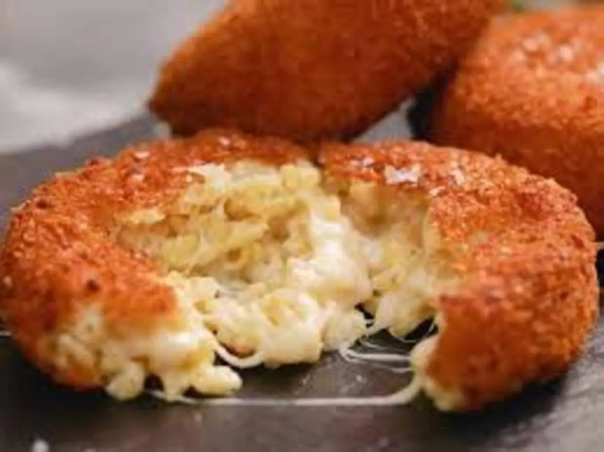 طرز تهیه لاوا کیک مک اند چیز + فیلم