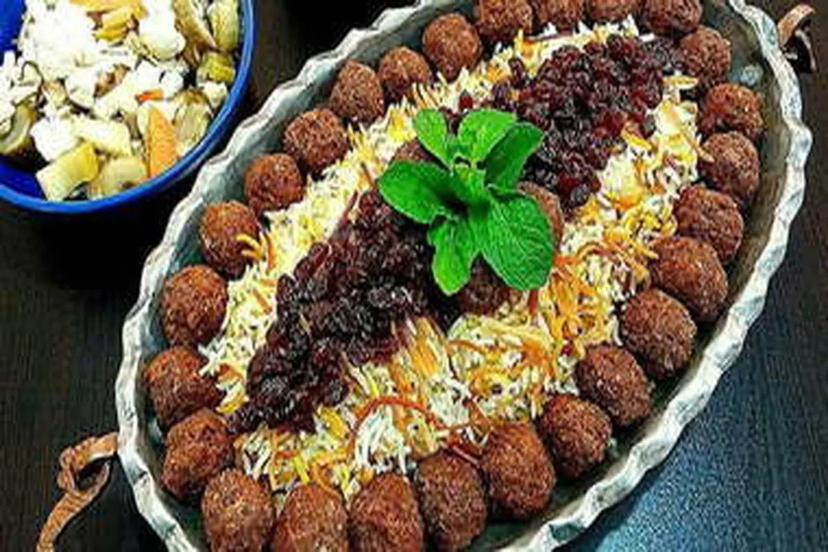 طرز تهیه رشته پلوی زعفرانی خوشمزه