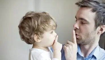 رفتار والدین با کودک بد دهان چگونه باید باشد؟