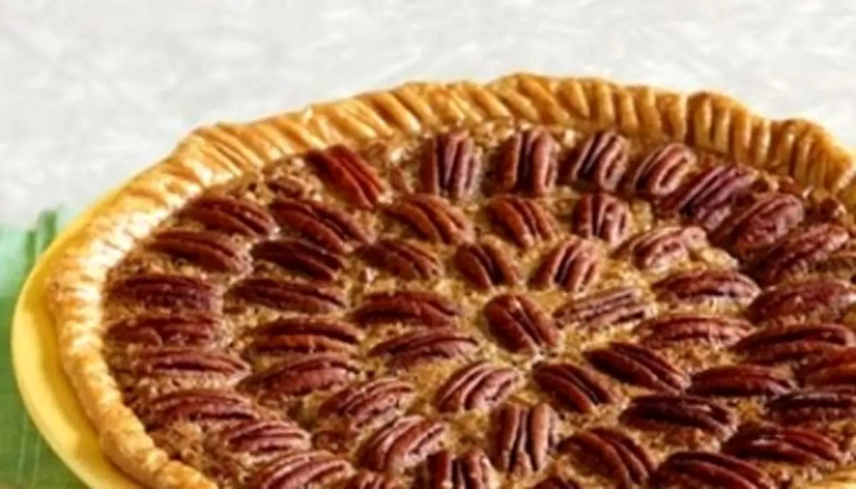 طرز تهیه پای گردو با شربت افرا